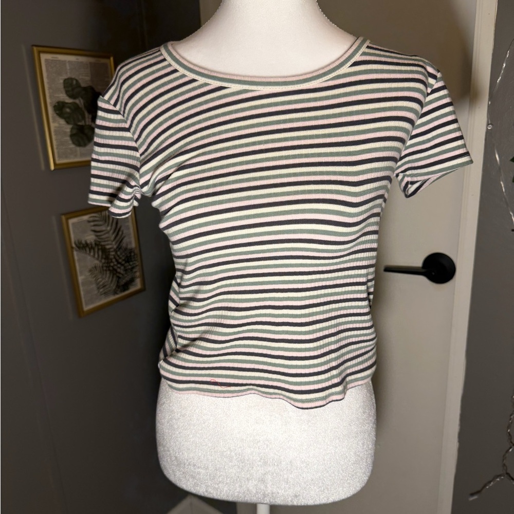 Full Tilt Black and White Striped Short‎ Sleeve Tee